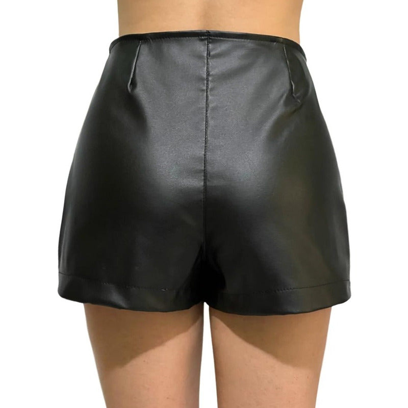 Short Falda Vinipiel Cuatro Botones