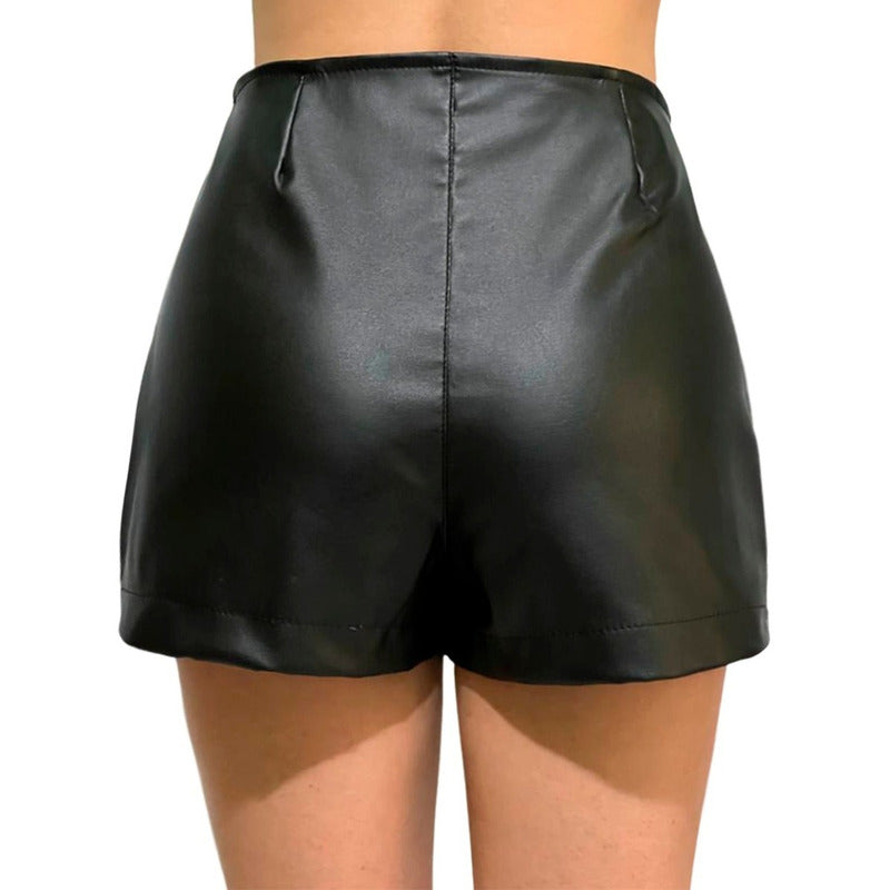 Short Falda Vinipiel Cuatro Botones